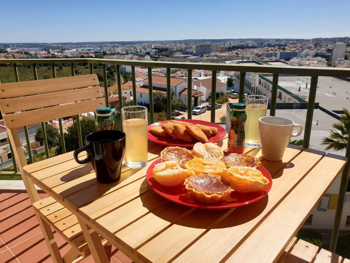 Gorgeous Apartment In Portimão Dış mekan fotoğraf